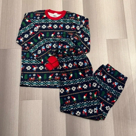 Men’s Christmas PJ Set - Picture 1 of 5